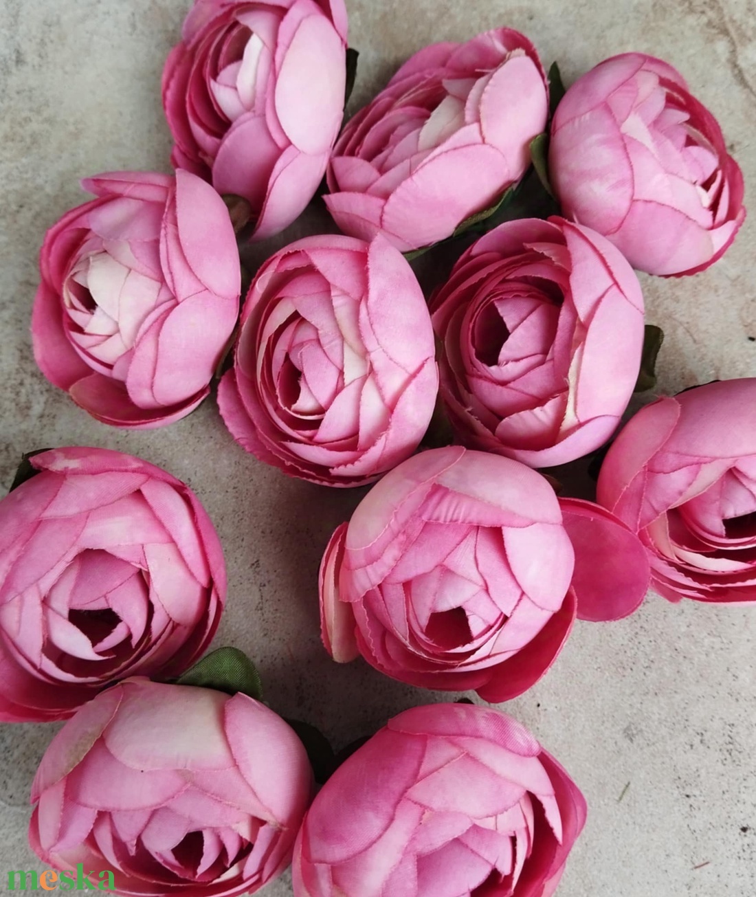 Boglárka, Ranunculus selyem virágfej, dekorációs termék, 6 cm - kellékek & szerszámok - dekorációs kellékek - virágfej - Meska.hu