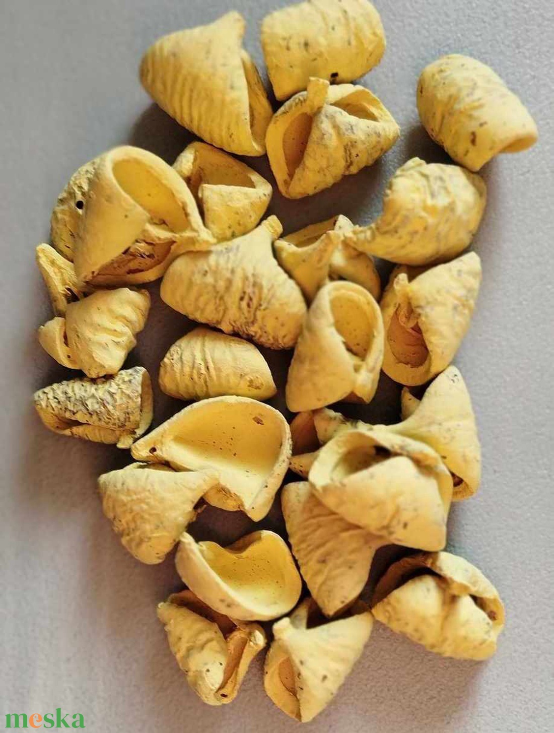 Lali, száraztermés, nagy 150gr. gazdaságos kiszerelésben, dekorációs alapanyag - kellékek & szerszámok - dekorációs kellékek - termések, terméscsomagok - Meska.hu