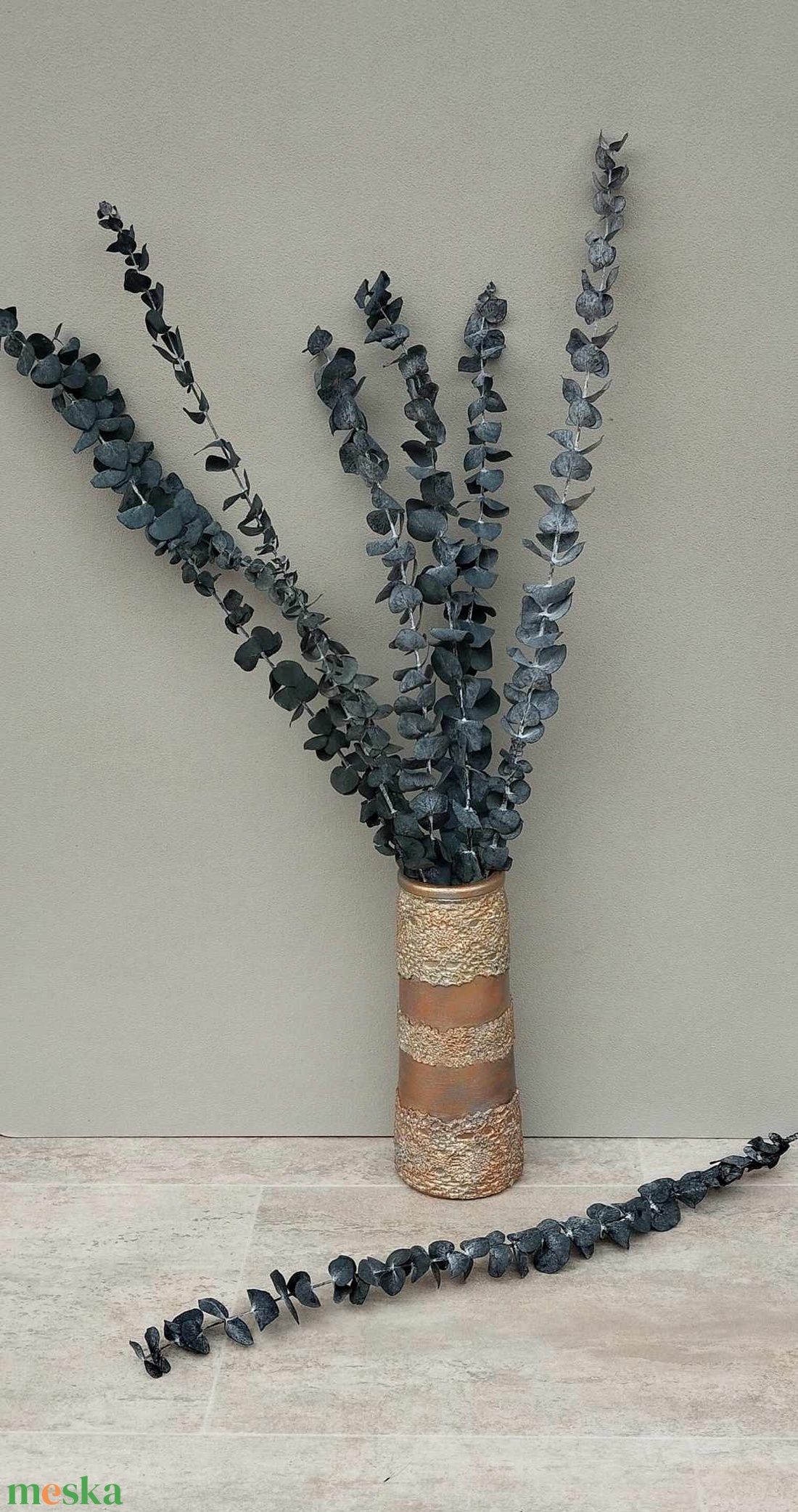 Eukalyptus spirál, preparált, tartósított dekorációs növény 4 színben, 60cm - kellékek & szerszámok - dekorációs kellékek - egyéb kellékek - Meska.hu