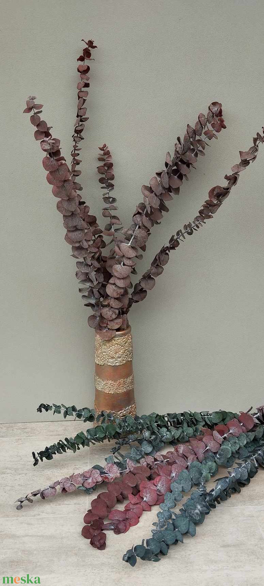 Eukalyptus spirál, preparált, tartósított dekorációs növény 4 színben, 60cm - kellékek & szerszámok - dekorációs kellékek - egyéb kellékek - Meska.hu