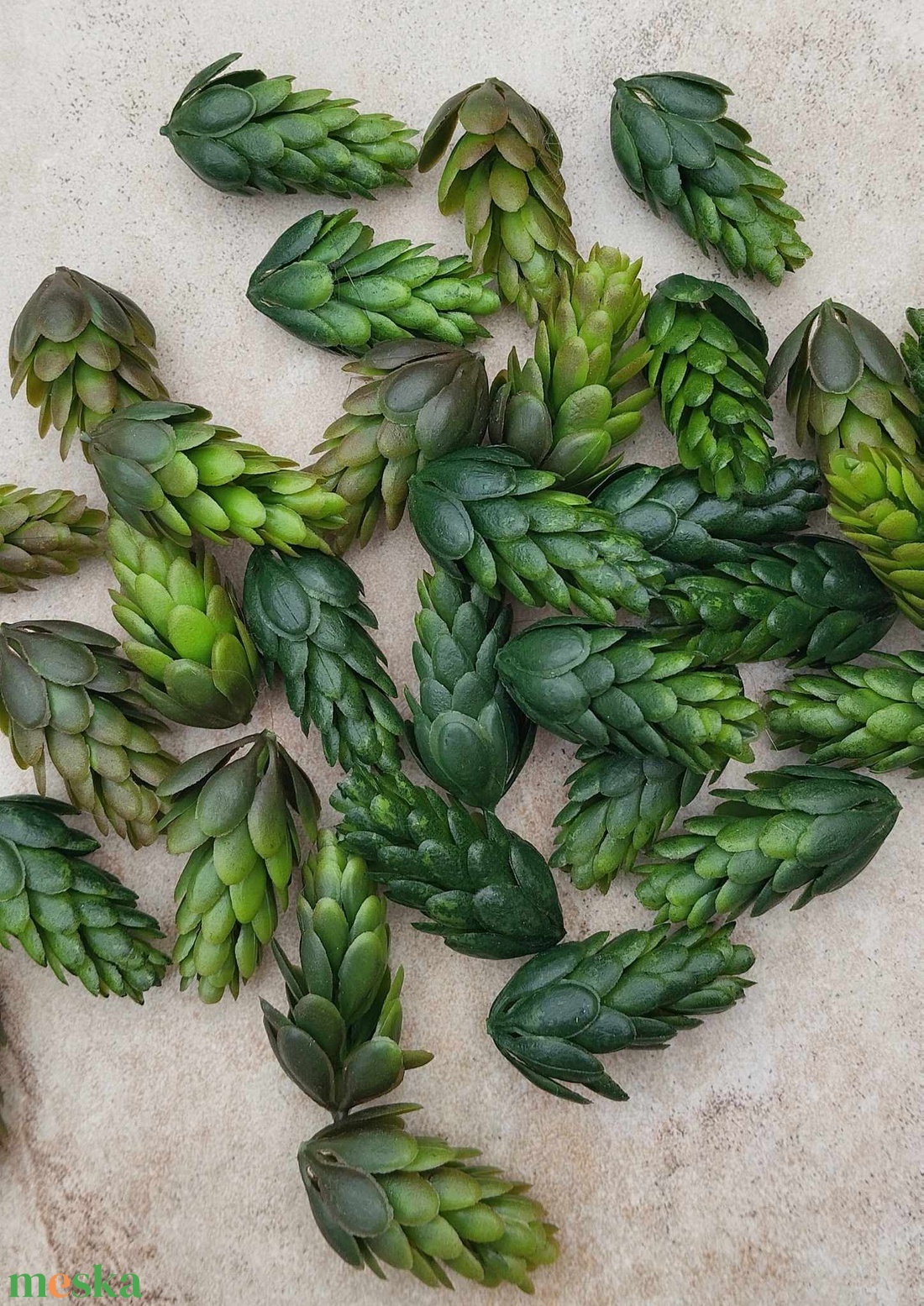 Komló, 4cm, díszítőzöld, 2 féle színben, mű növény, őszi dekorációs alapanyag - kellékek & szerszámok - dekorációs kellékek - virágfej - Meska.hu