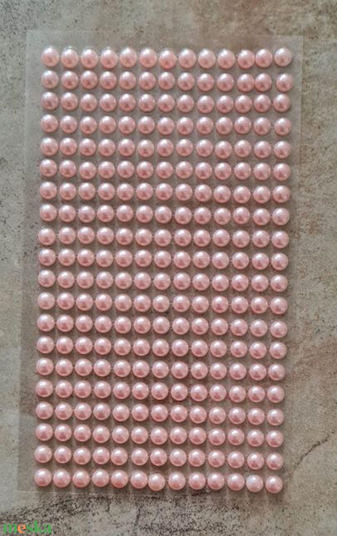 Félgyöngy, strassz, flitter, öntapadós, 0,6 mm x 260db - kellékek & szerszámok - dekorációs kellékek - egyéb kellékek - Meska.hu