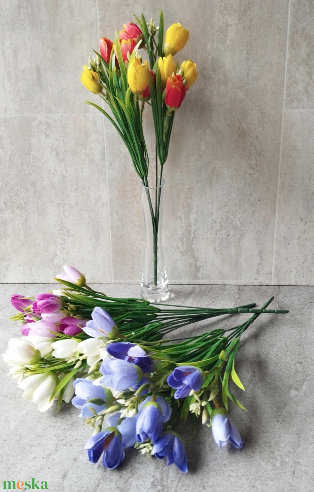 Crocus, Krókusz tavaszi, selyem dekorációs virágcsokor, 35cm - kellékek & szerszámok - dekorációs kellékek - egyéb kellékek - Meska.hu