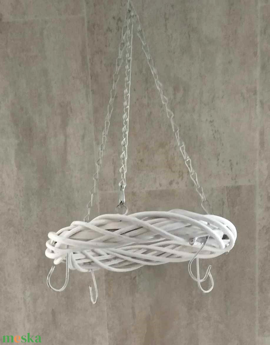 Fűz koszorúalap, vessző koszorúalap, akasztós, fehér, natúr, dekorációs alapanyag, 25cm - kellékek & szerszámok - dekorációs kellékek - koszorú, koszorúalap - Meska.hu