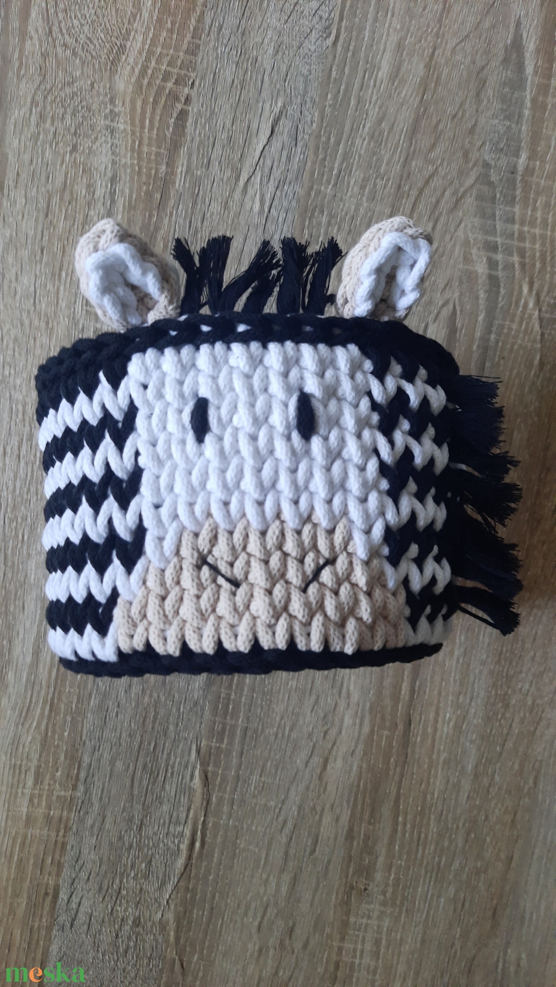 Zebra mintás tároló  - baba - mama - babaszobabútor - játéktároló - Meska.hu