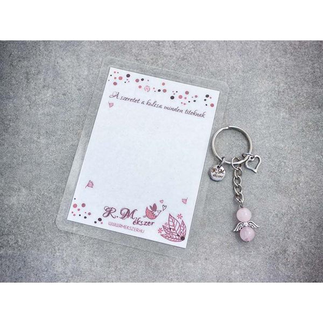 A szeretet a kulcstartó rózsakvarccal - táska & tok - kulcstartó & táskadísz - kulcstartó - Meska.hu