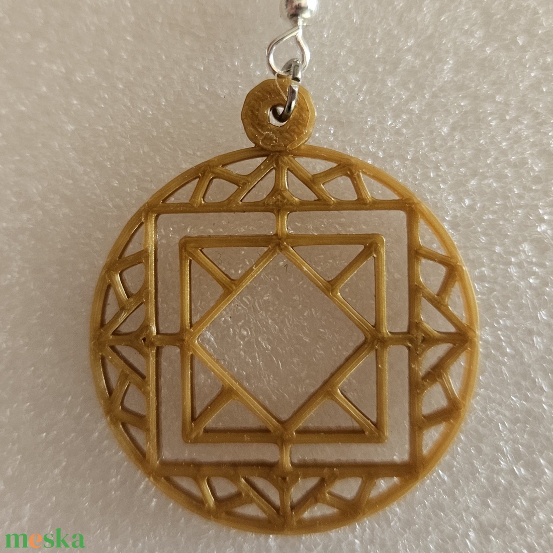 Modern, könnyű, mandala stílusú 3D�nyomtatott fülbevaló (arany, nikkelmentes akasztóval) - ékszer - fülbevaló - lógó fülbevaló - Meska.hu