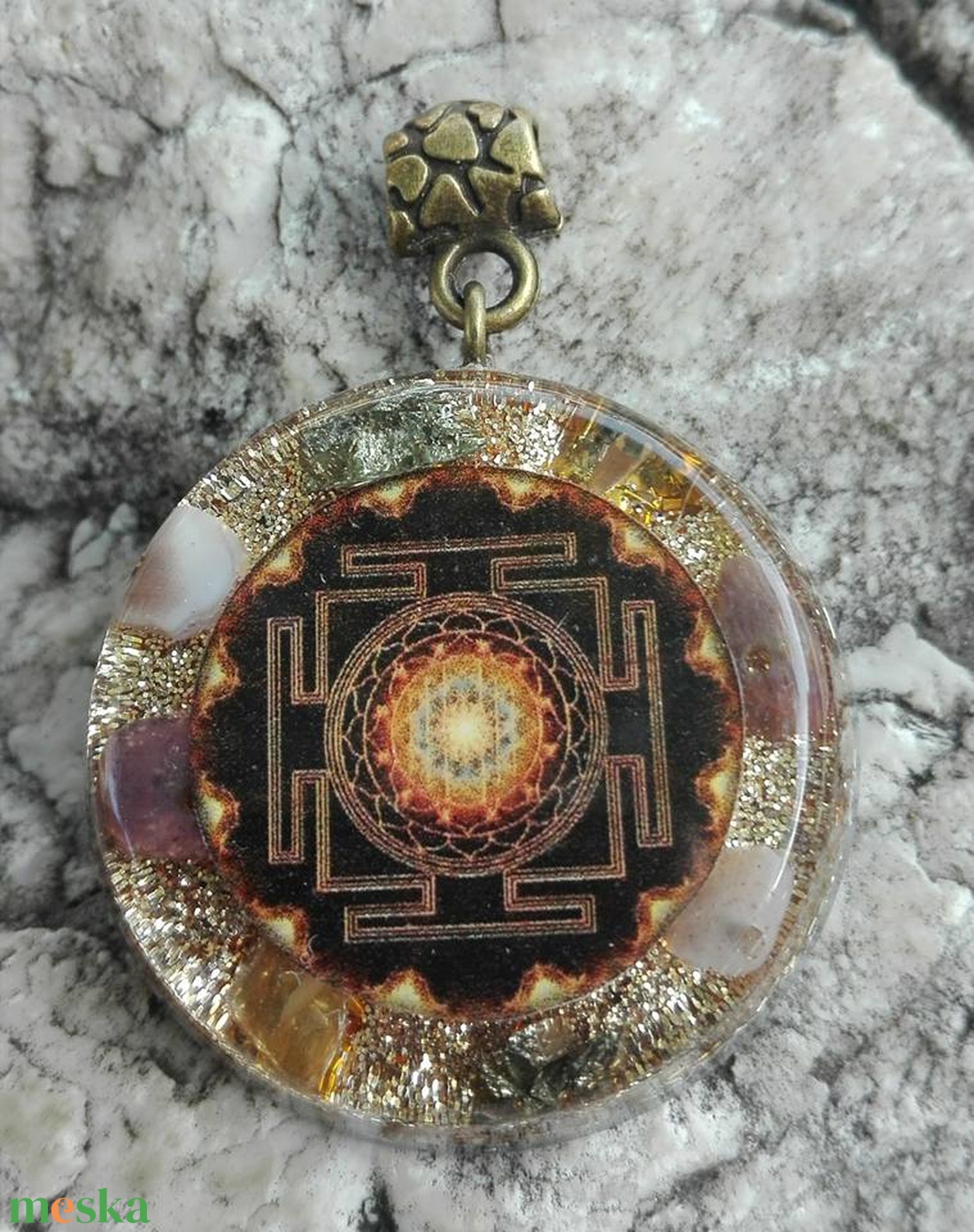 Orgonit Sri-yantra medál - ékszer - nyaklánc - medál - Meska.hu Orgonit Sri-yantra medál - ékszer - nyaklánc - medál - Meska.hu