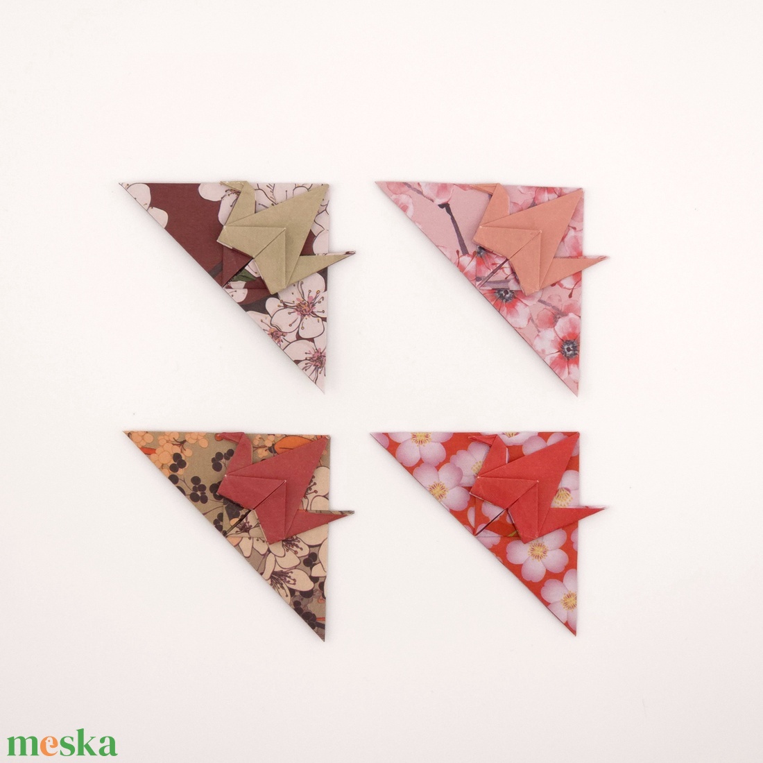 Hagyományos origami daru sarokkönyvjelző - könyv & zene - könyvjelző - Meska.hu