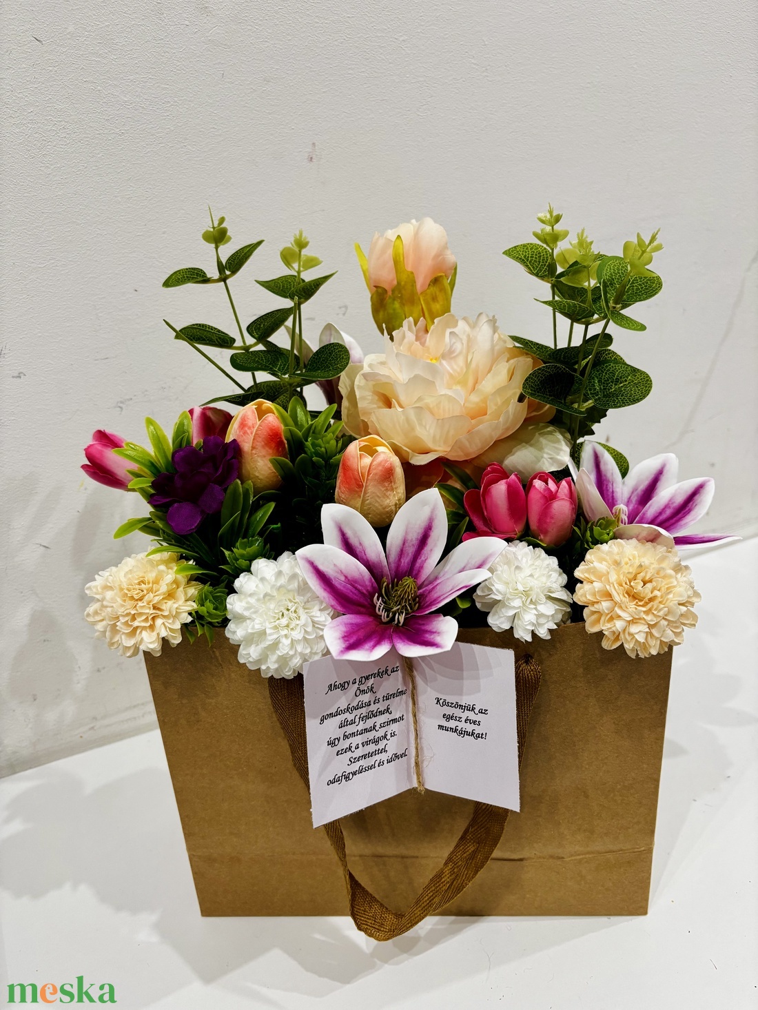 Pedagógusnapi Virágbox � Prémium Ajándék Egyedi Felirattal - otthon & életmód - virágdekoráció - virágdíszek - asztali virágdísz - Meska.hu