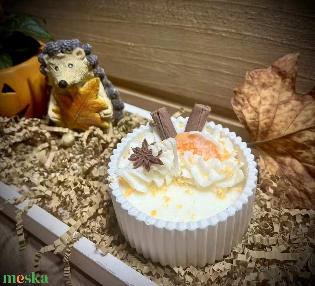 Karácsonyi gyertyadísz Cupcake - karácsony - adventi díszek - adventi gyertyadíszek és koszorúdíszek - Meska.hu