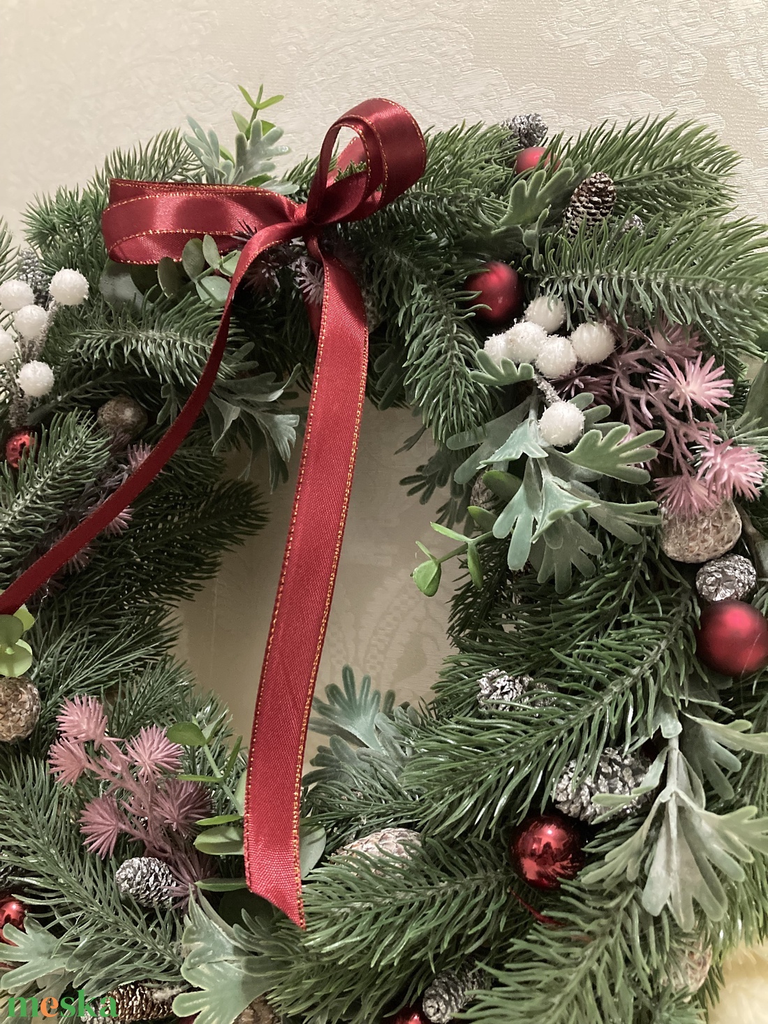 Bordó adventi ajtódísz élethű fenyőből - karácsony - adventi díszek - adventi ajtódísz - Meska.hu