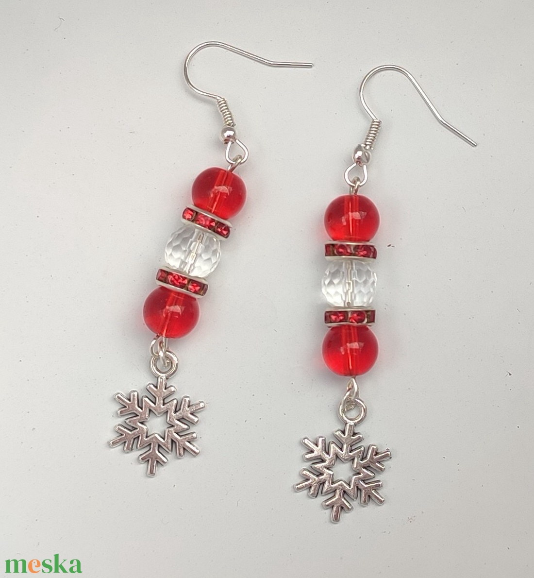 Piros hópihe fülbevaló - ékszer - fülbevaló - lógó fülbevaló - Meska.hu