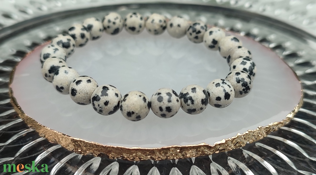Testet és lelket összehangoló dalmata jáspis női karkötő - ékszer - karkötő - ásványkarkötő - Meska.hu Testet és lelket összehangoló dalmata jáspis női karkötő - ékszer - karkötő - ásványkarkötő - Meska.hu
