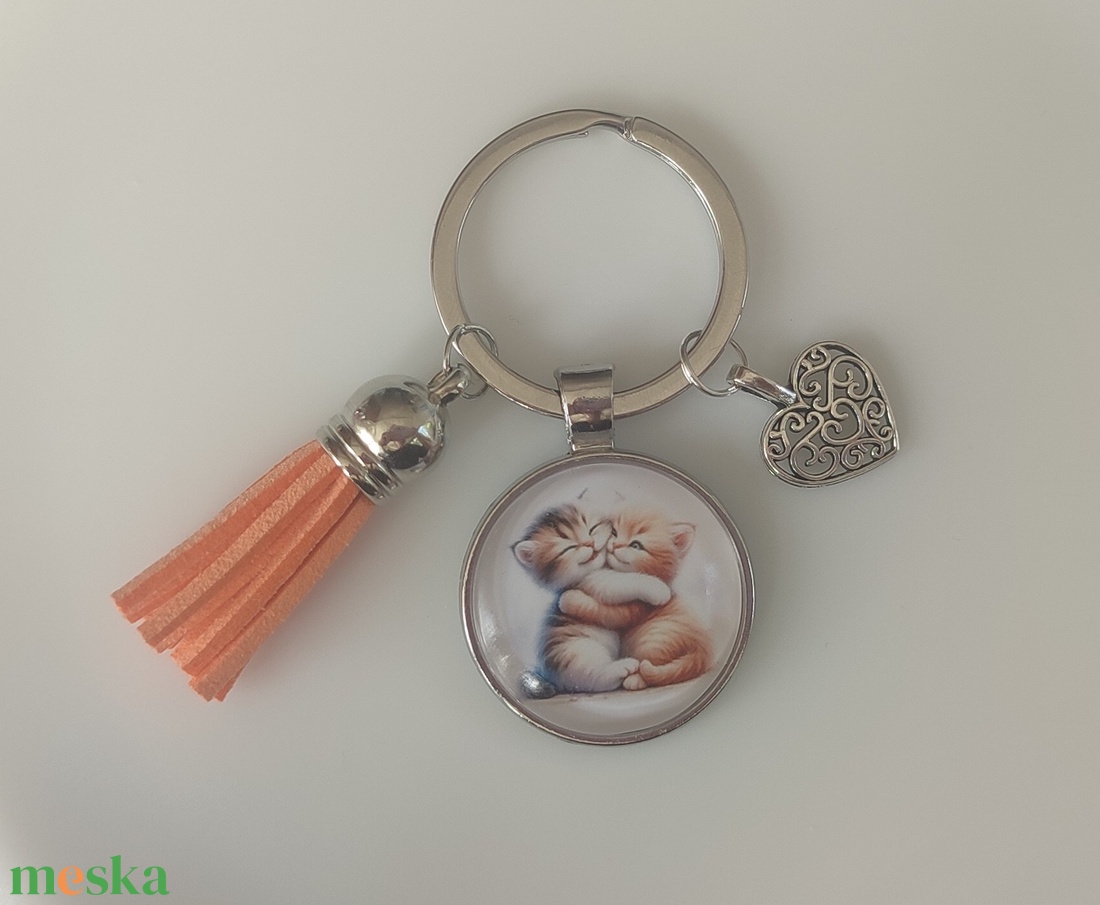 Cica üveglencsés kulcstartó - táska & tok - kulcstartó & táskadísz - kulcstartó - Meska.hu
