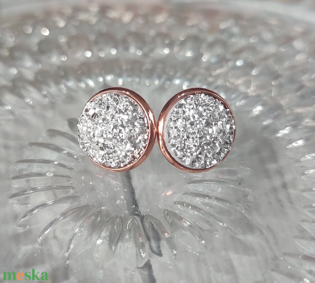 Rosegold ezüst üveglencsés fülbevaló - ékszer - fülbevaló - pötty fülbevaló - Meska.hu