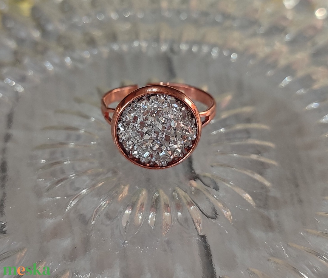 Ezüst rosegold gyűrű és fülbevaló - ékszer - ékszerszett - Meska.hu