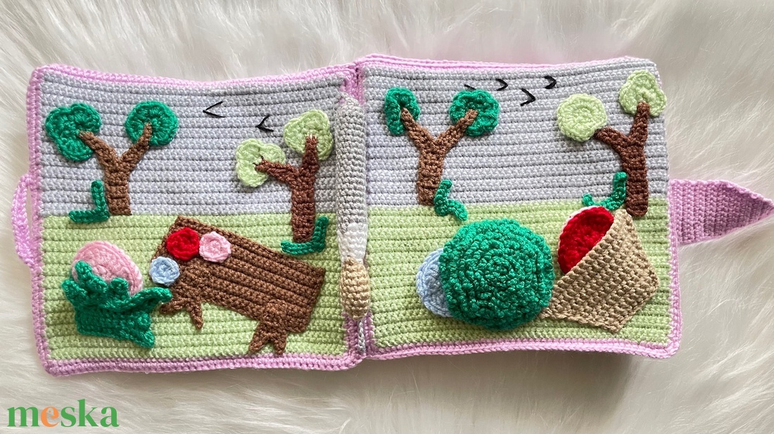 Horgolt húsvéti interaktív könyv nyuszival � fejlesztő játék � azonnal postázható � egyedi darab - baba - mama - baba játékok - textilkönyv & babakönyv - Meska.hu