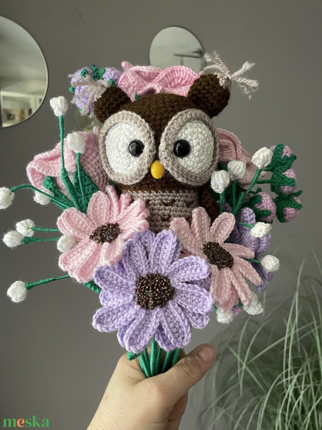 Horgolt virágcsokor ballagásra bagollyal - kézzel készült egyedi ajándék - otthon & életmód - virágdekoráció - virágok - virágcsokor - Meska.hu