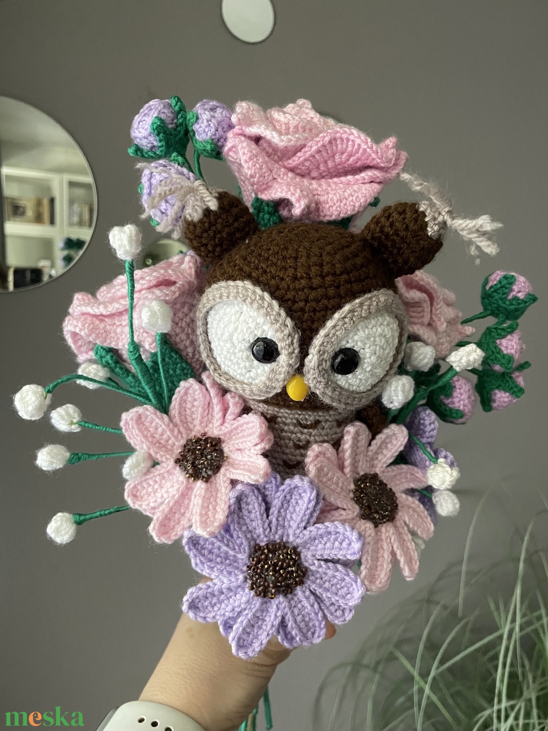 Horgolt virágcsokor ballagásra bagollyal - kézzel készült egyedi ajándék - otthon & életmód - virágdekoráció - virágok - virágcsokor - Meska.hu