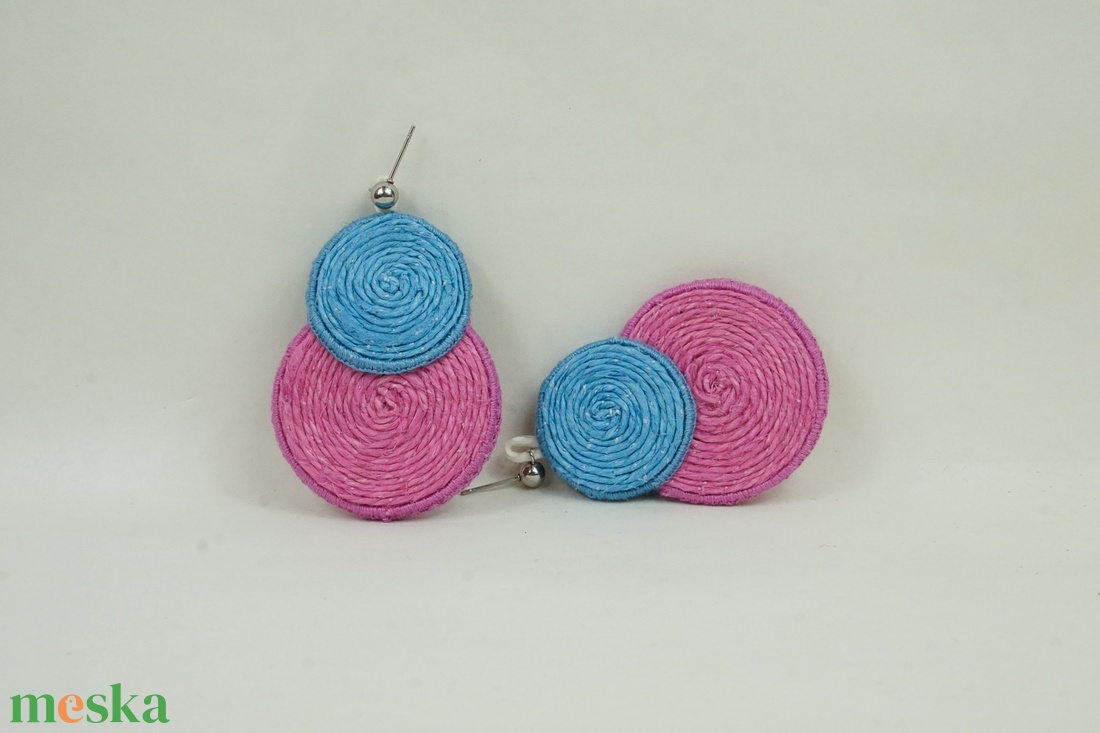 Mályva- világoskék fülbevaló kenderből - ékszer - fülbevaló - lógós kerek fülbevaló - Meska.hu