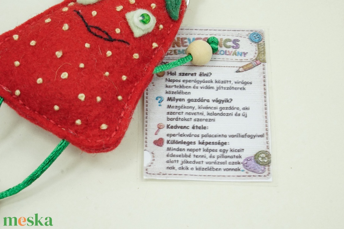 Nevesincs  figurák kulcskarikán - táska & tok - kulcstartó & táskadísz - kulcstartó - Meska.hu