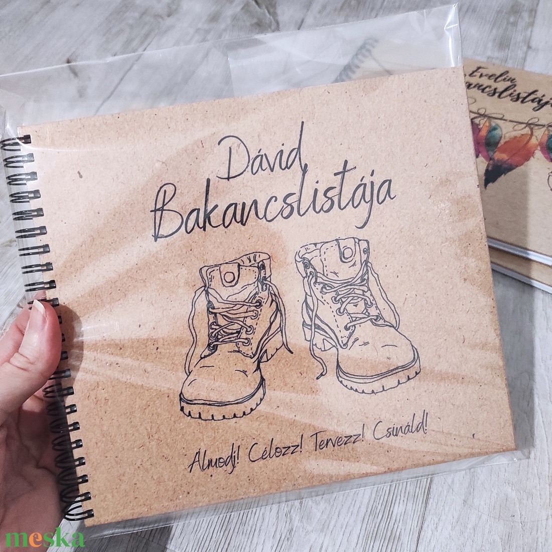 Bakancslista - Emlékkönyv - ajándék születésnapra / ballagásra / diplomaosztóra / napló - 21x19cm / bakancsos - otthon & életmód - papír, írószer - jegyzetfüzet & napló - Meska.hu Bakancslista - Emlékkönyv - ajándék születésnapra / ballagásra / diplomaosztóra / napló - 21x19cm / bakancsos - otthon & életmód - papír, írószer - jegyzetfüzet & napló - Meska.hu
