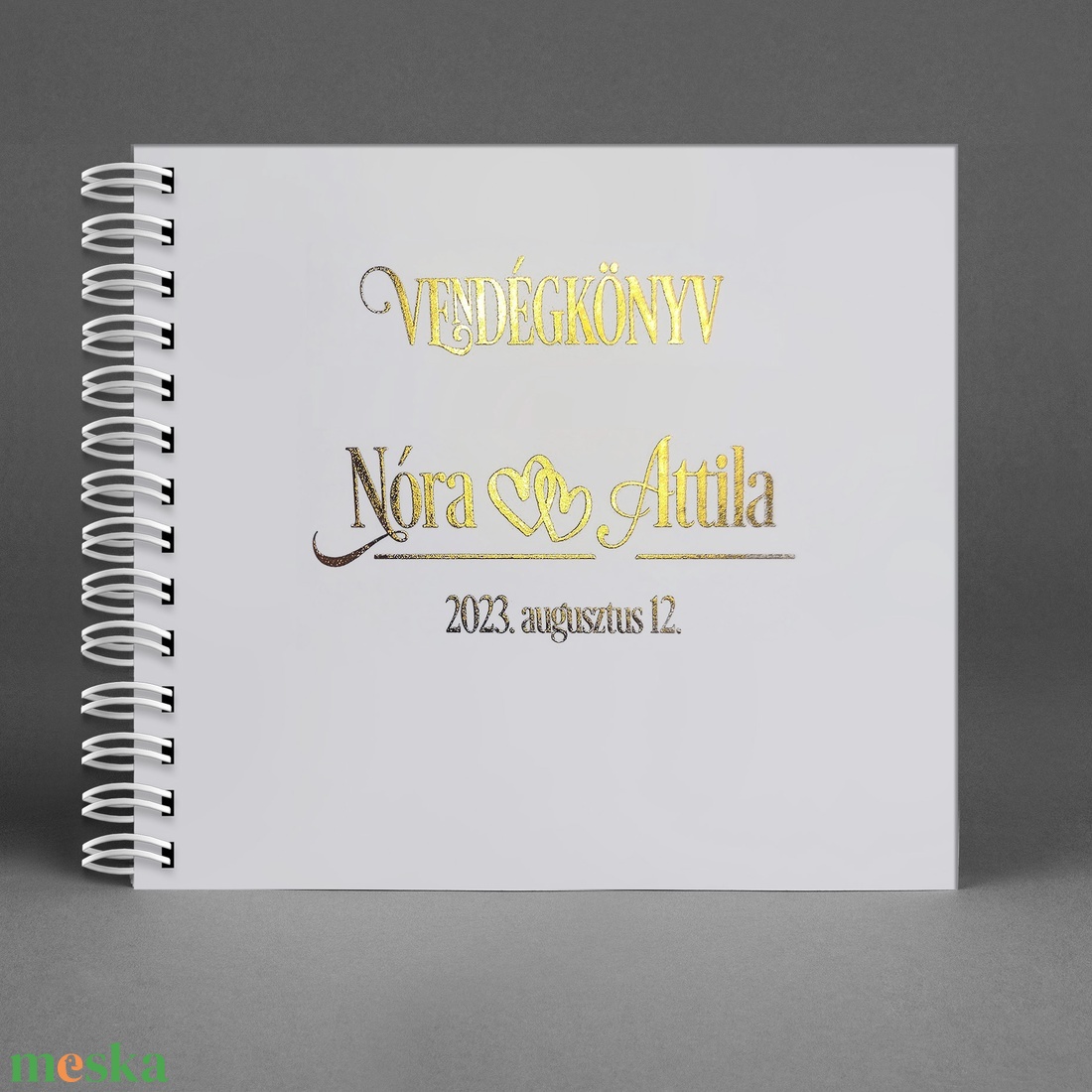 Minimal aranyozott Vendégkönyv metál fóliás felirattal 1 - emlékkönyv - egyedi album - esküvői emlék - füzet / napló - otthon & életmód - papír, írószer - album & fotóalbum - Meska.hu Minimal aranyozott Vendégkönyv metál fóliás felirattal 1 - emlékkönyv - egyedi album - esküvői emlék - füzet / napló - otthon & életmód - papír, írószer - album & fotóalbum - Meska.hu