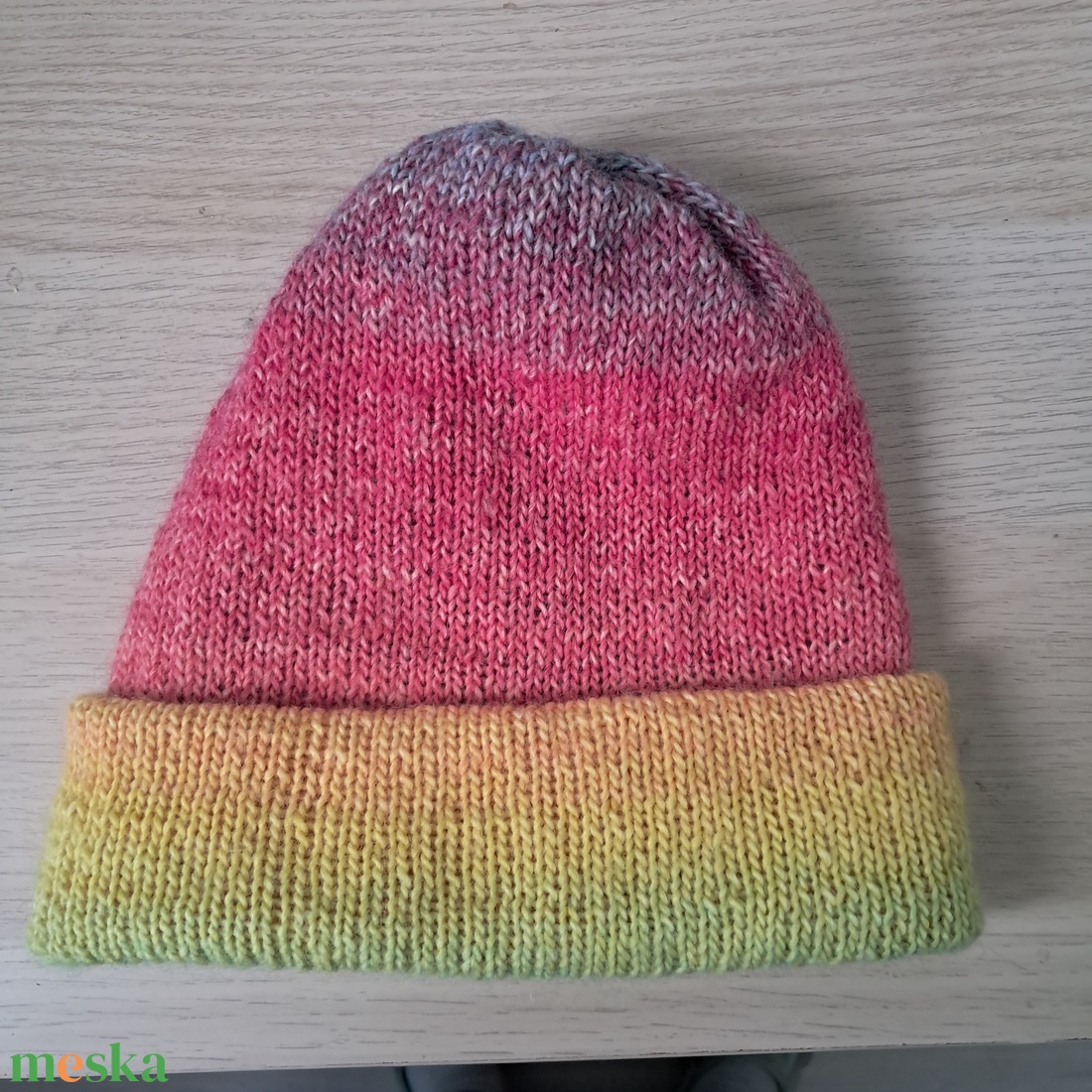 Prémium kézzel kötött gyapjú sapka � dupla rétegű, színátmenetes passzés fazon - ruha & divat - sál, sapka, kendő - sapka - Meska.hu