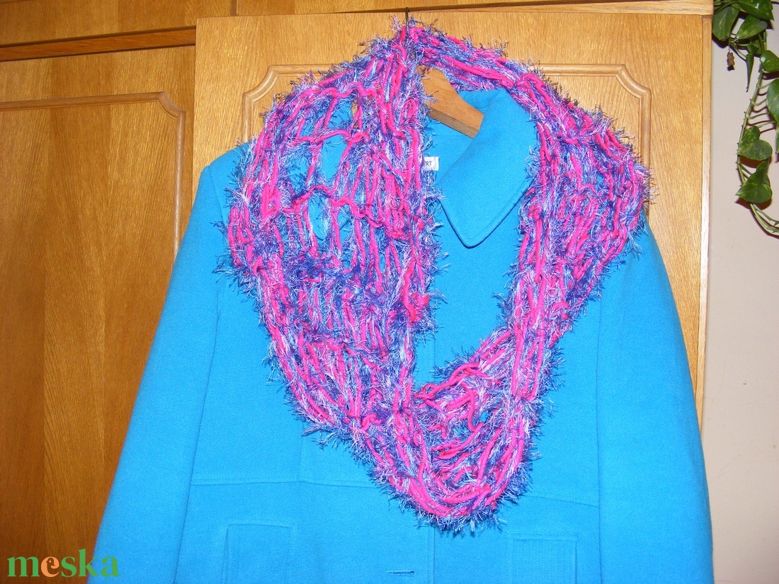 Sál karon kötéssel - Választott színből - ruha & divat - sál, sapka, kendő - sál - Meska.hu