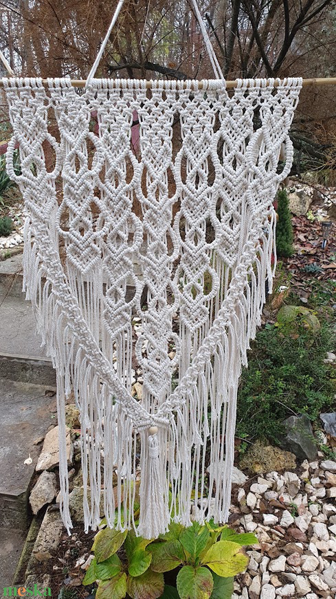 Makramé fali dekoráció 57 x 100 cm DZSAMILLA - otthon & életmód - dekoráció - fali és függő dekoráció - falra akasztható dekor - Meska.hu