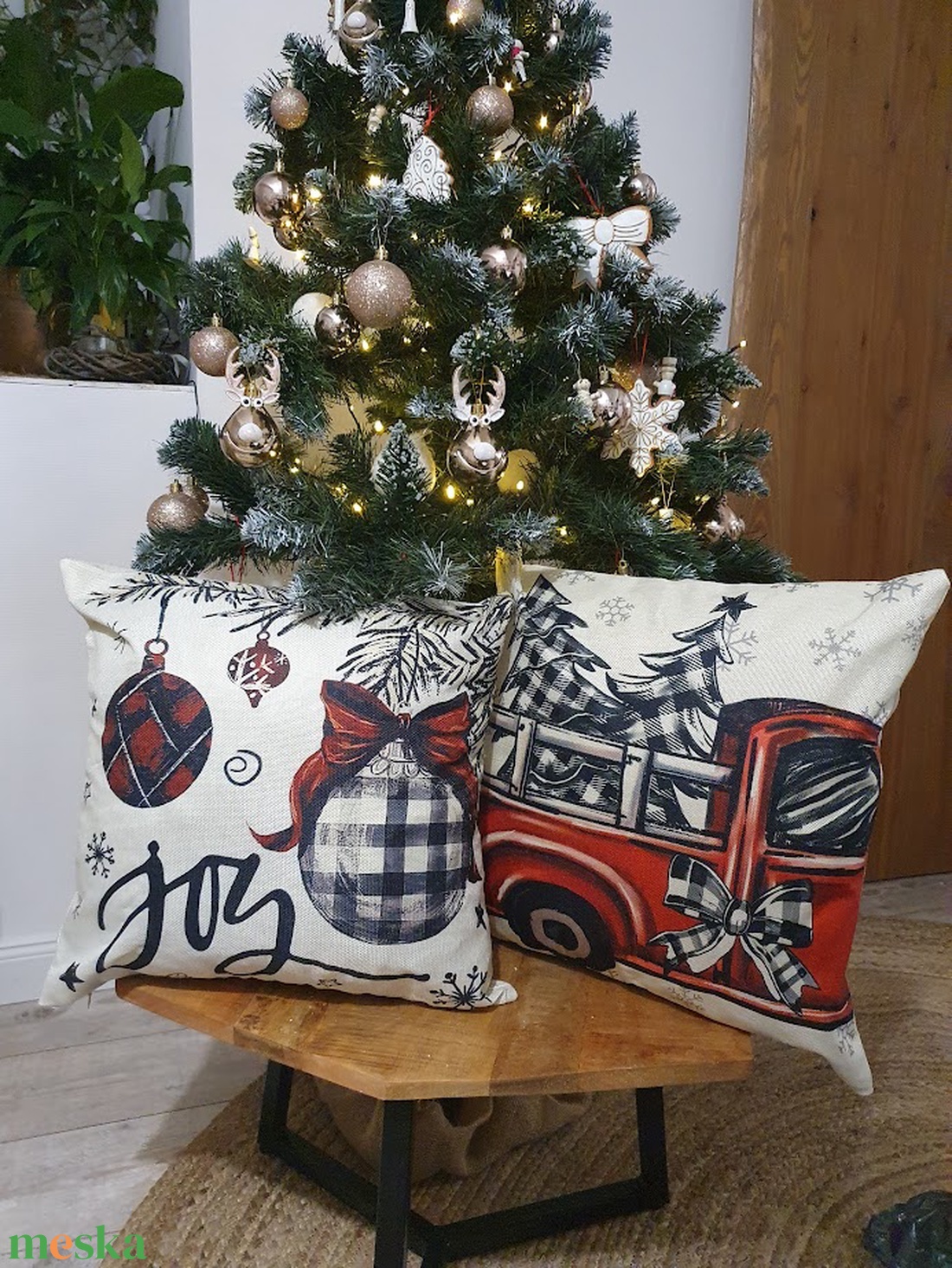 Karácsonyi díszpárnák pufi töltettel 2 db 45 x 45 cm Ünnep - karácsony - karácsonyi lakásdekoráció - karácsonyi lakásdíszek - Meska.hu Karácsonyi díszpárnák pufi töltettel 2 db 45 x 45 cm Ünnep - karácsony - karácsonyi lakásdekoráció - karácsonyi lakásdíszek - Meska.hu