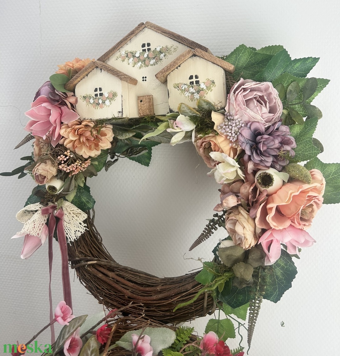 Festett házikós ajtódísz vintage stílusban 42 x 42 x 40 cm Magnóliás koszorú - otthon & életmód - dekoráció - ajtó- és ablak dekoráció - ajtódísz & kopogtató - Meska.hu Festett házikós ajtódísz vintage stílusban 42 x 42 x 40 cm Magnóliás koszorú - otthon & életmód - dekoráció - ajtó- és ablak dekoráció - ajtódísz & kopogtató - Meska.hu