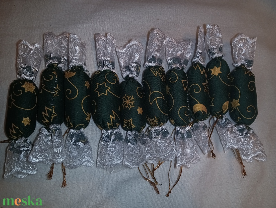 Textil szaloncukor, zöld arany  - karácsony - karácsonyi lakásdekoráció - karácsonyfadíszek - Meska.hu
