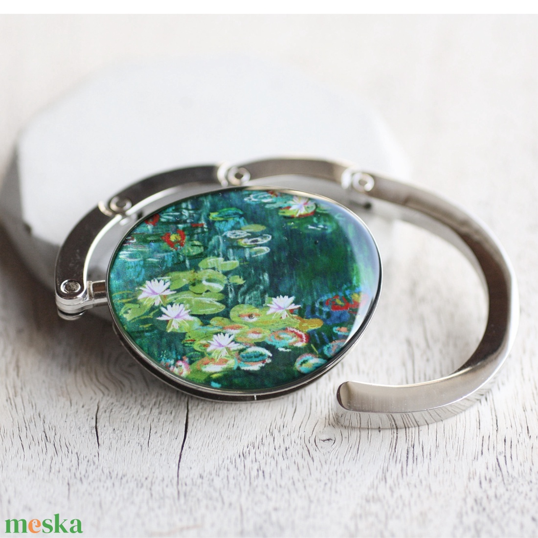 Monet Vizililiomok táskaakasztó, táskadísz - táska & tok - kulcstartó & táskadísz - táskaakasztó - Meska.hu
