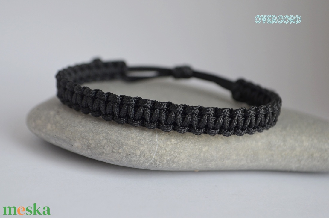 BASIC fekete karkötő - ékszer - karkötő - fonott karkötő - Meska.hu