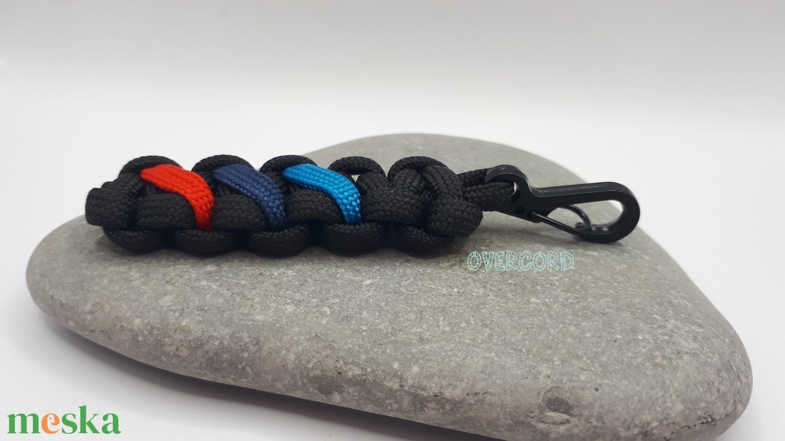 BMW paracord kulcstartó/táskadísz - táska & tok - kulcstartó & táskadísz - kulcstartó - Meska.hu