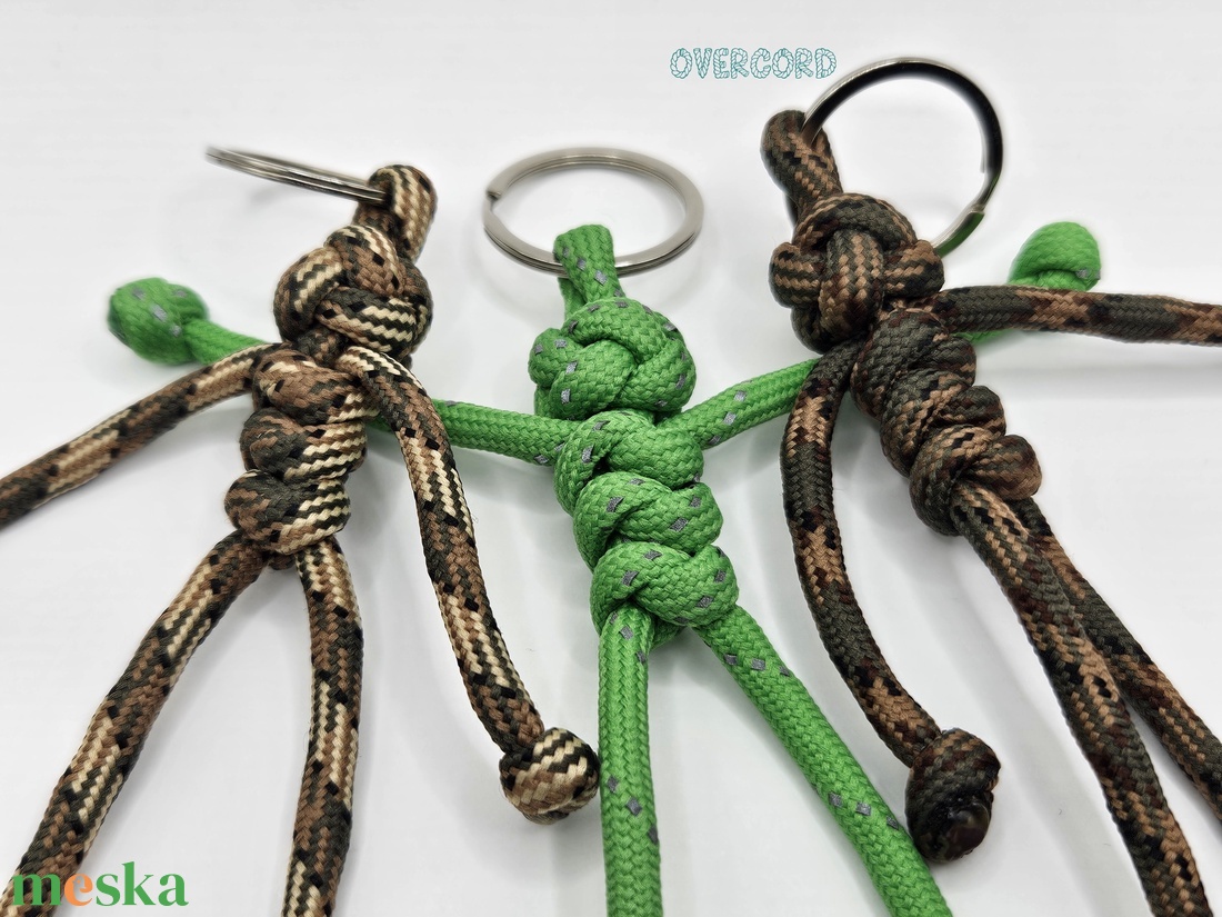 EMBERKÉK - terep+zöld - (3 db!) paracord táskadísz/kulcstartó - táska & tok - kulcstartó & táskadísz - kulcstartó - Meska.hu