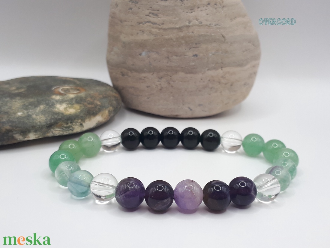 VÉDELEM ásvány karkötő - ékszer - karkötő - gyöngyös karkötő - Meska.hu