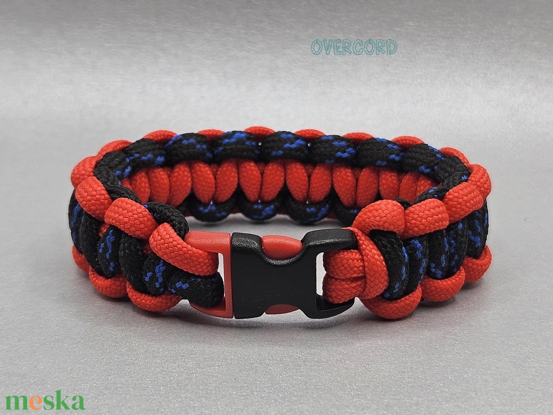 PIROS-FEKETE-KÉK paracord karkötő - ékszer - karkötő - fonott karkötő - Meska.hu