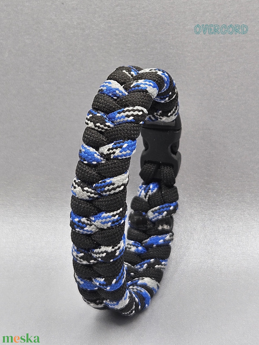KÉK-FEKETE (fishtail) paracord karkötő - ékszer - karkötő - fonott karkötő - Meska.hu KÉK-FEKETE (fishtail) paracord karkötő - ékszer - karkötő - fonott karkötő - Meska.hu