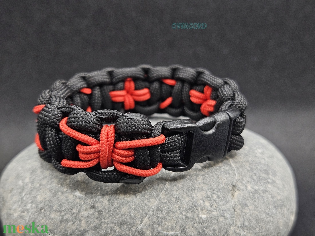 4 SPIDERS paracord karkötő - ékszer - karkötő - fonott karkötő - Meska.hu