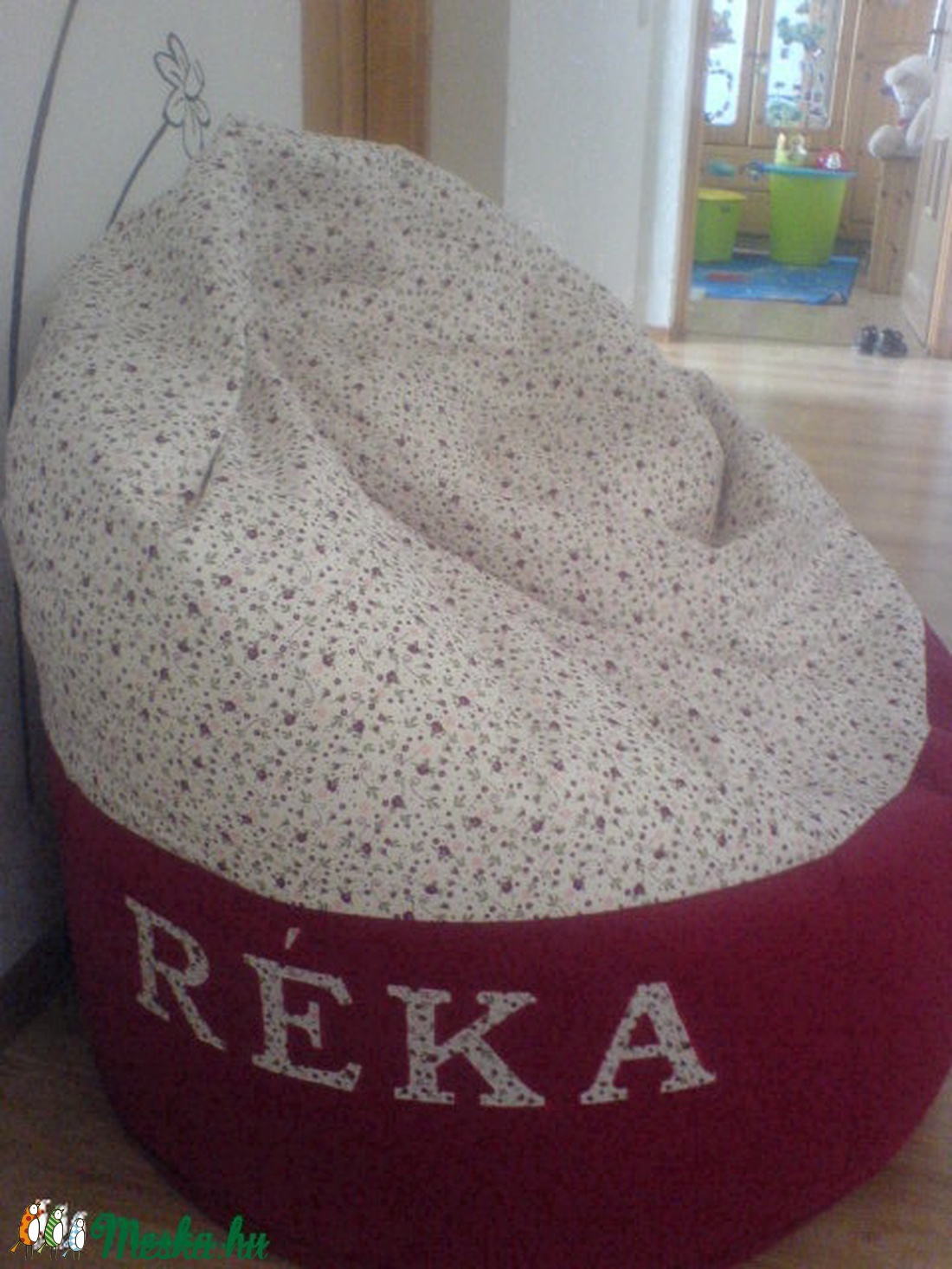 Névre szóló babzsákfotel ÓRIÁS méret/osztott -  - Meska.hu