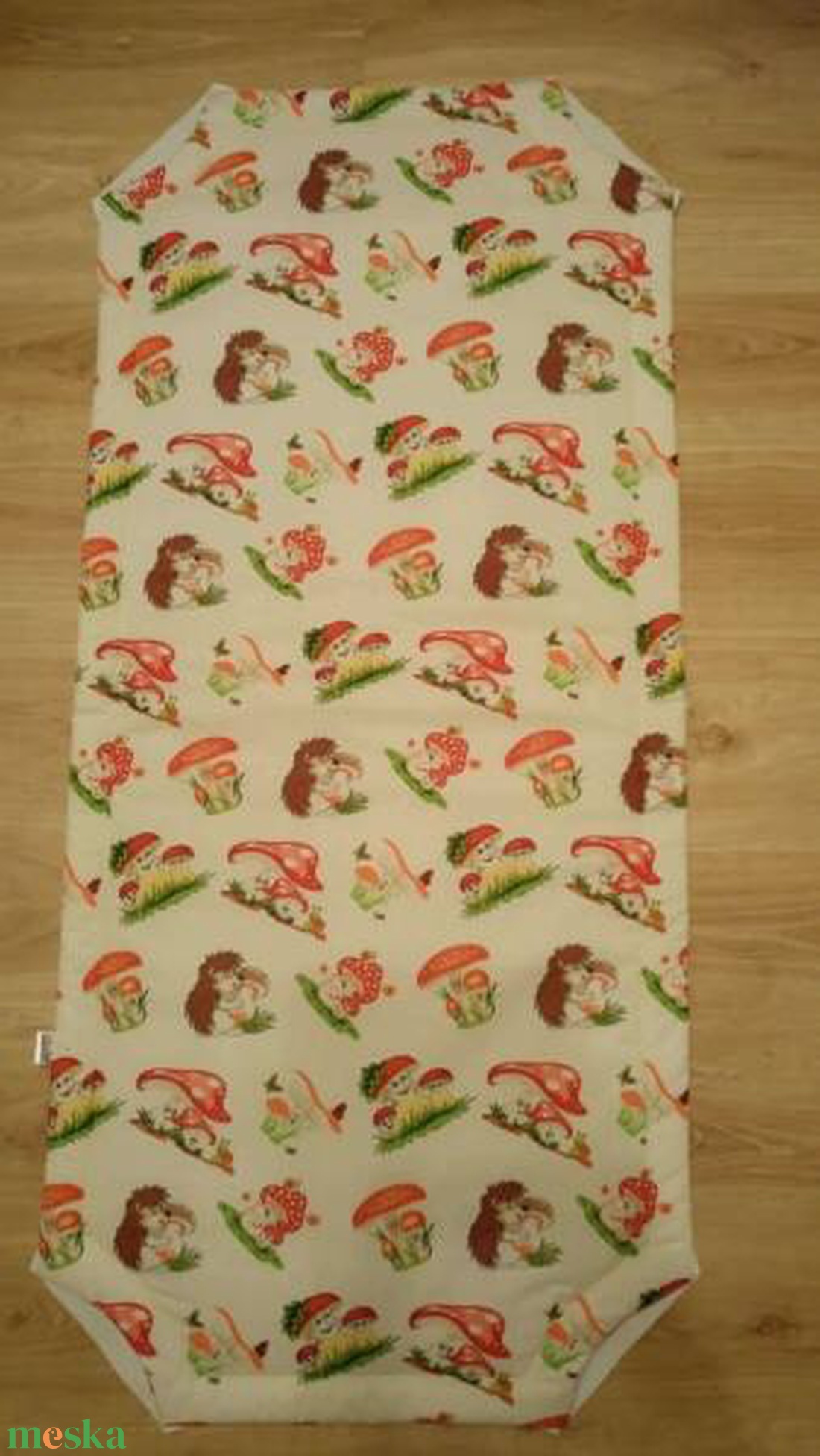 Bélelt lepedő gombás-sünis  - játék & sport - ovis felszerelés - ovis lepedő - Meska.hu