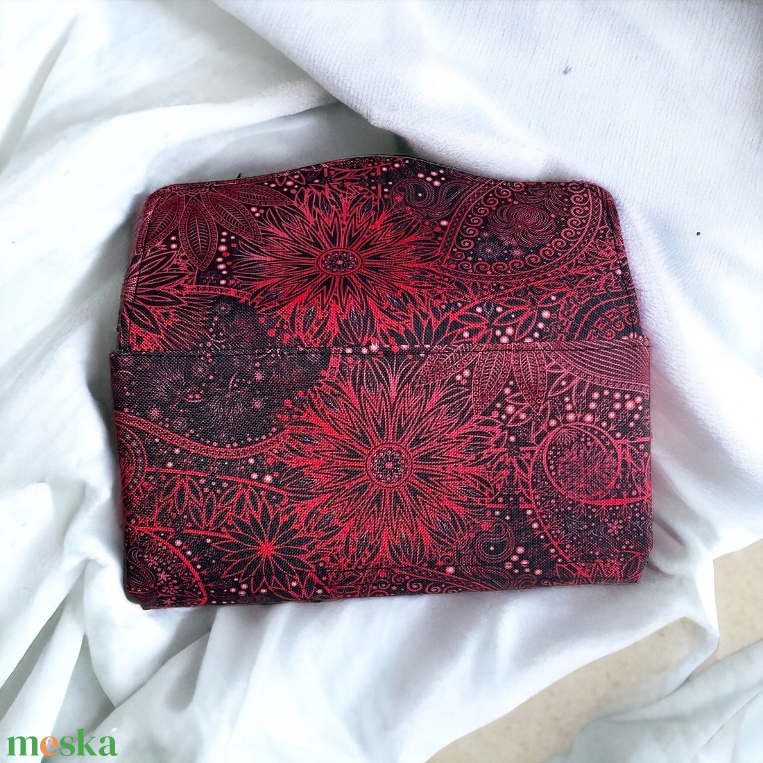 Tűzpiros virágmintás nagyméretű pénztárca  - táska & tok - pénztárca & más tok - pénztárca - női pénztárca - Meska.hu