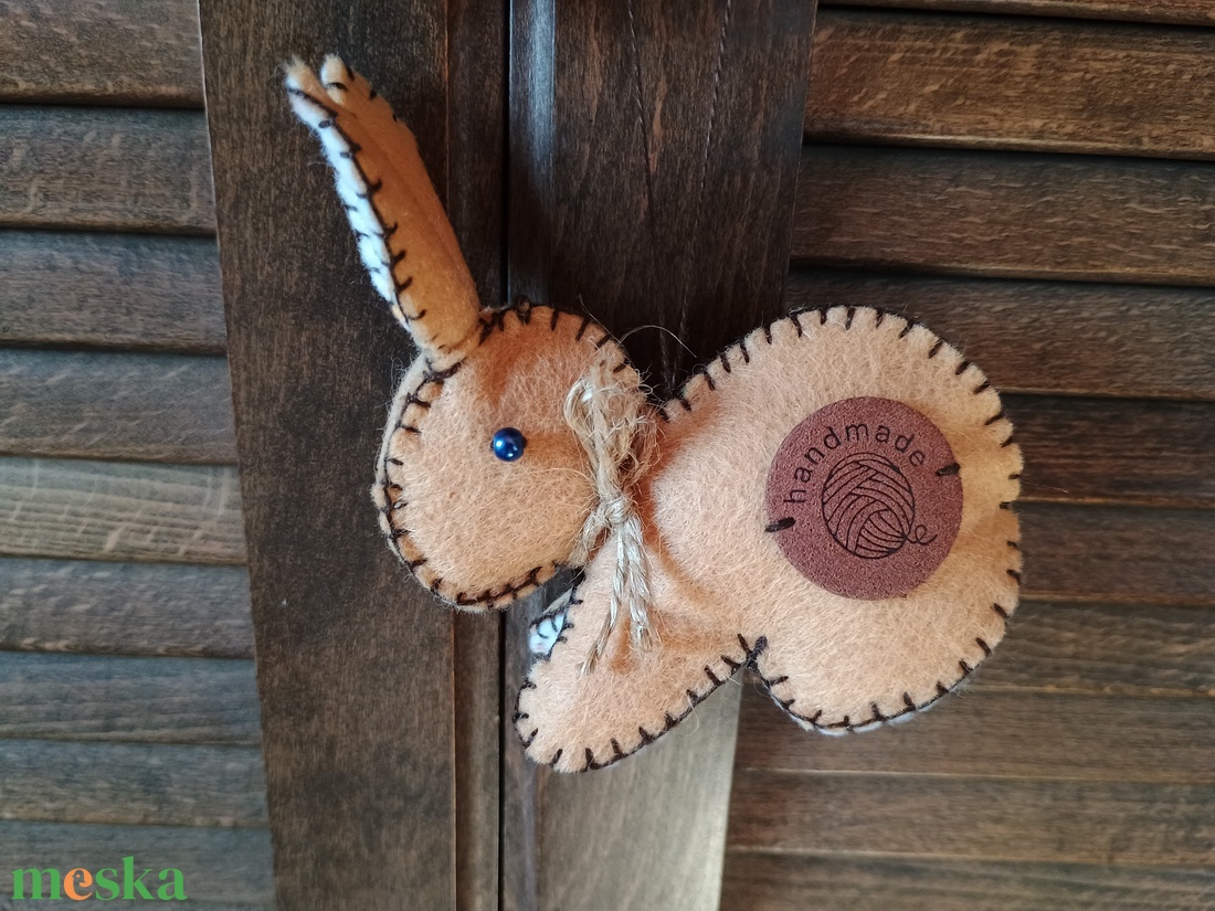 Őszi nyúl levelekkel - otthon & életmód - dekoráció - fali és függő dekoráció - függődísz - Meska.hu