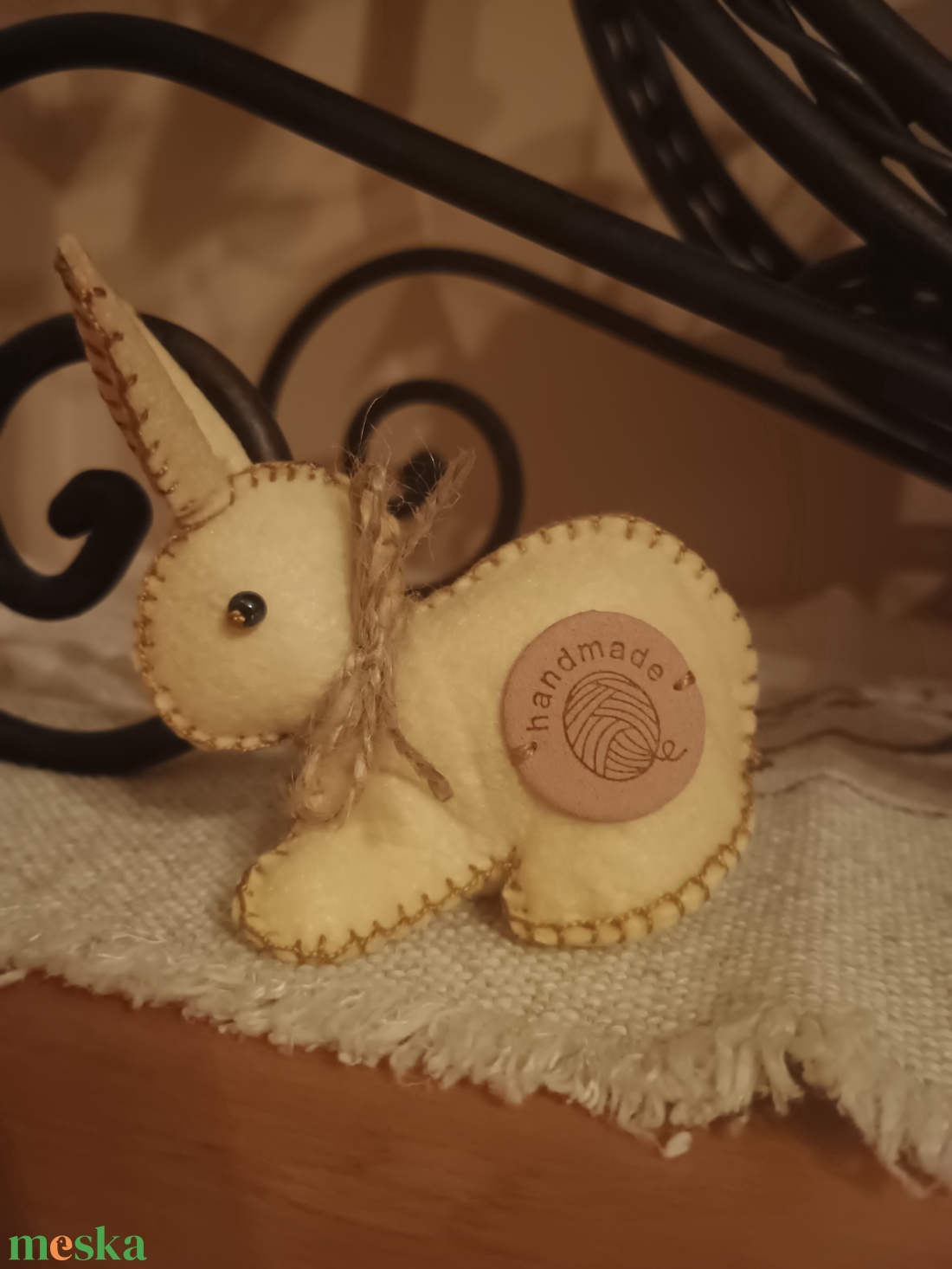 Handmade bézs Húsvéti nyúl - ünnepi díszek, dekorációk - húsvéti díszek és dekorációk - Meska.hu