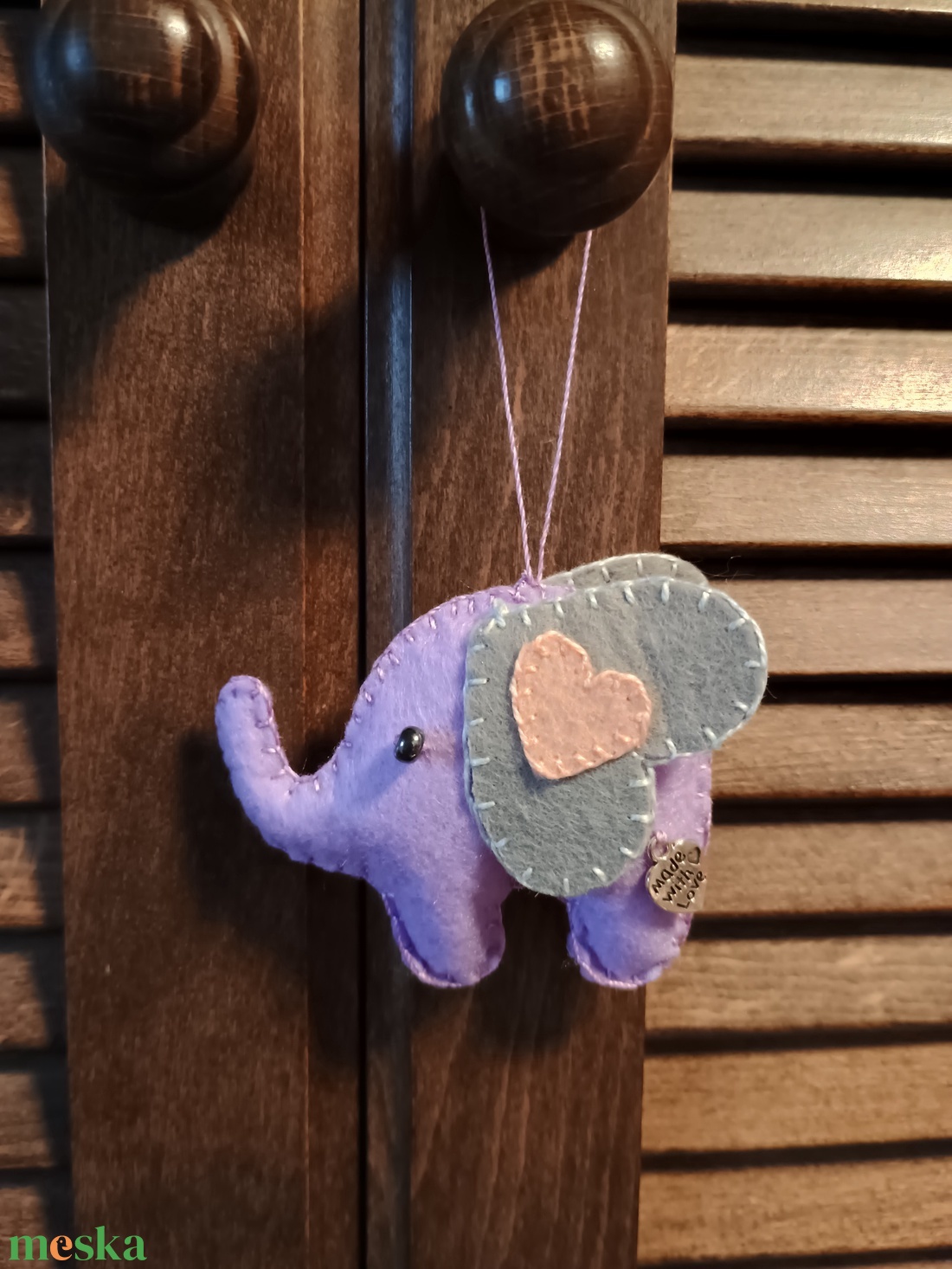 Apró elefánt pár szívecskékkel - otthon & életmód - dekoráció - fali és függő dekoráció - függődísz - Meska.hu