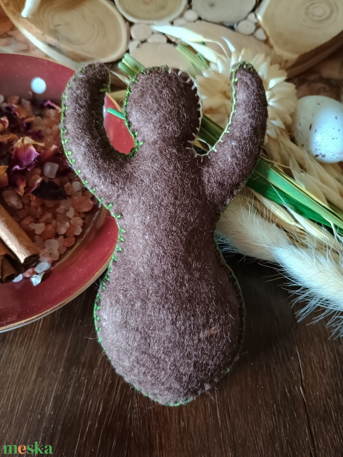 Vénusz figura (barna, fa dísszel) - otthon & életmód - dekoráció - dísztárgy - Meska.hu