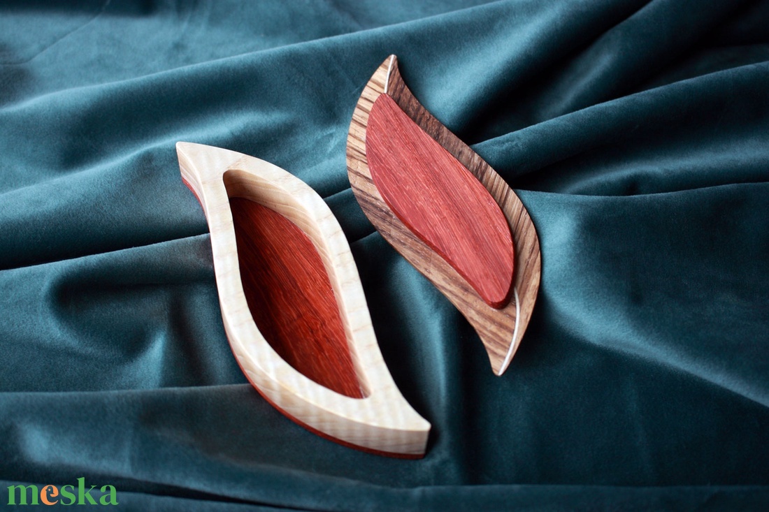 Levél alakú díszdoboz - kőris - otthon & életmód - dekoráció - asztal és polc dekoráció - díszdoboz - Meska.hu